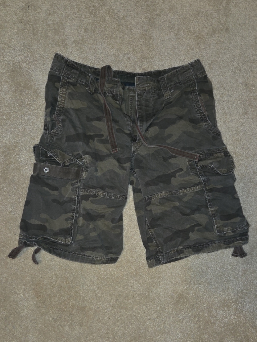 Men's Camouflage Cargo Shorts - Olive Green Camo